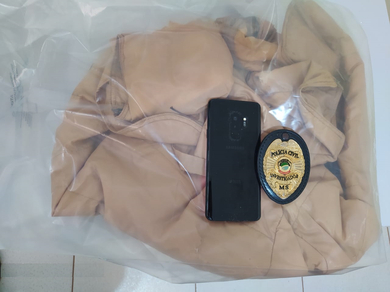 Celular da vítima foi recuperado - Foto: Polícia Civil/Divulgação